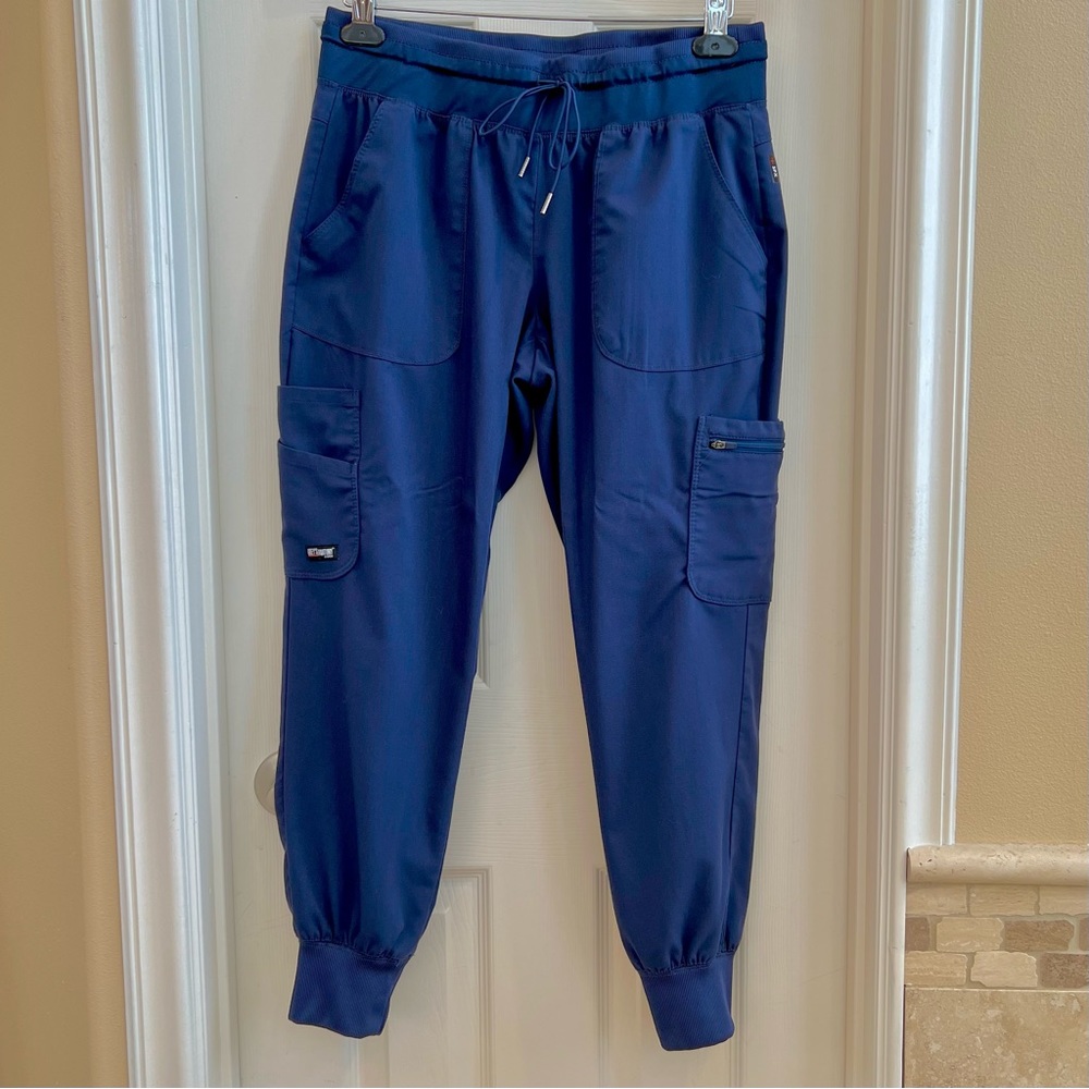 Women’s Grey’s Anatomy Drawstring Cargo Jogger